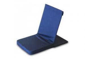 Синее кресло для комфортного отдыха и медитации